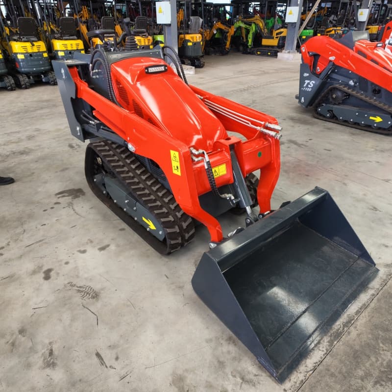 CE 25PS Kubota Tracked Mini Loader, 430kg, 1008mm Wide, for Farm & Landscaping