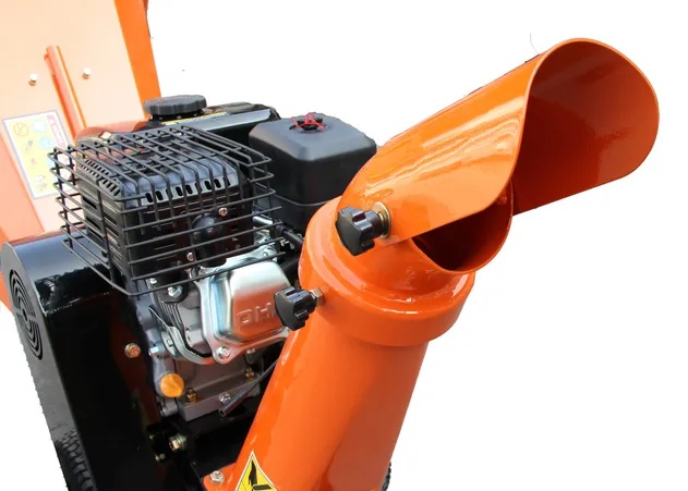 6.5HP 196cc Gasoline Wood Chipper Machine Nt-Wm100 100mm Chipping Capacity Drum Type Branch Shredder with Emergency Stop for Garden Forest Landscaping