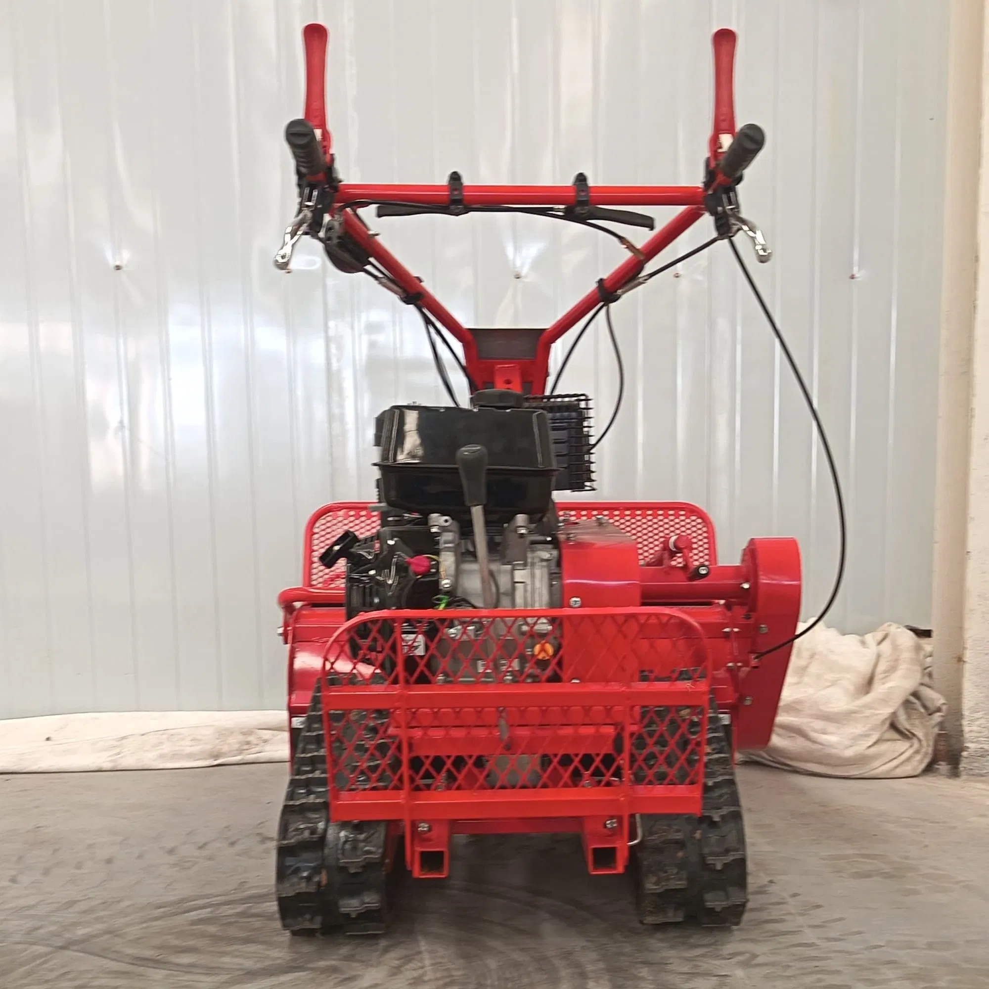 Heavy-Duty Flail Mower for Cutting Width 600mm760mm80mm Lawn Mower Efficient Land Clearing and Maintenance
