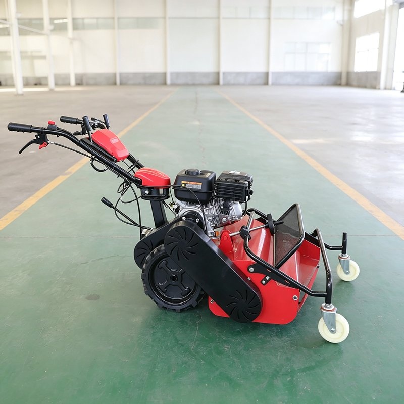 7HP 212cc Gasoline Engine Recoil Start 600mm Cutting Width Mowering Height Range of 40-1600mm 48 Blades Heavy Duty Flail Mower